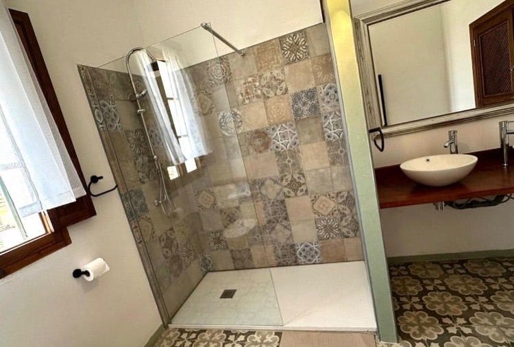 5 soveværelse Villa til leje i Palma de Mallorca med swimmingpool garage - € 3.900 (Ref: 9558828)