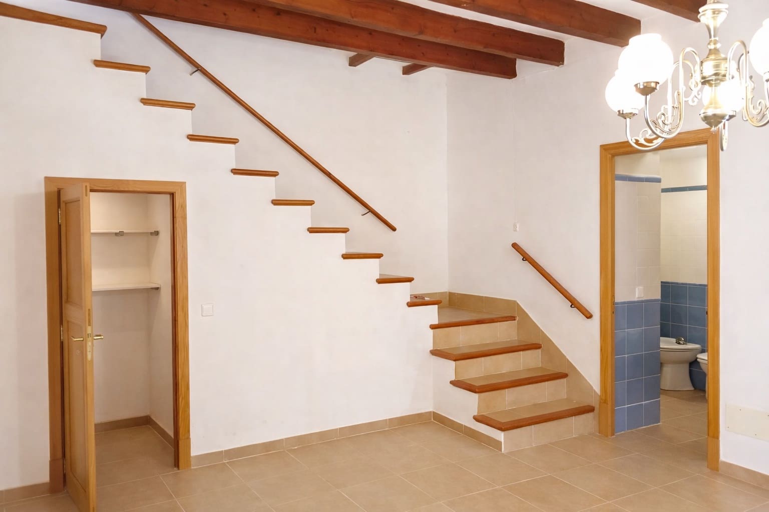 3 makuuhuone Omakotitalo myytävänä paikassa Algaida - 450 000 € (Ref: 9607552)