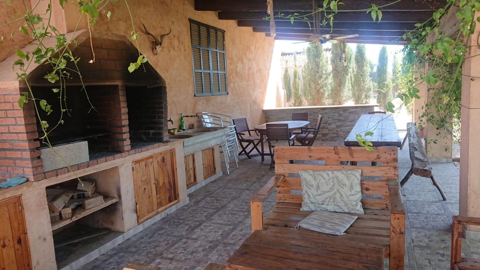 14 bedroom Hotel for sale in Palma de Mallorca with garage - € 10,000,000 (Ref: 9615151)