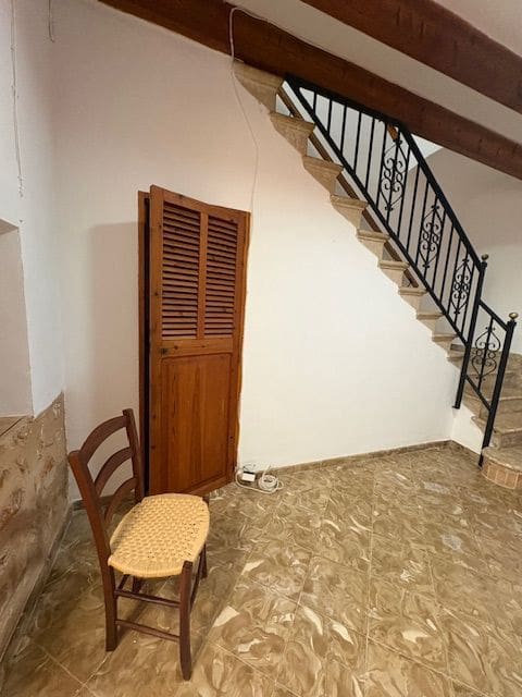 5 soveværelse Byhus til leje i Algaida - € 1.500 (Ref: 9679552)