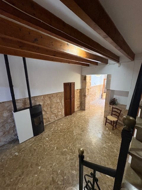 5 soveværelse Byhus til leje i Algaida - € 1.500 (Ref: 9679552)