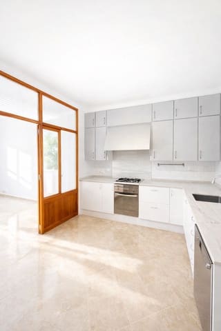 5 soveværelse Byhus til leje i Algaida - € 1.500 (Ref: 9679552)