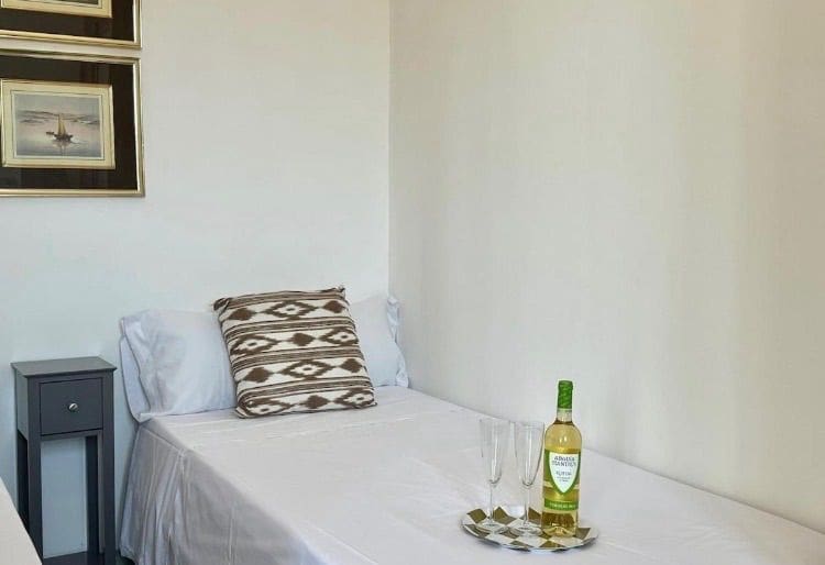 5 soveværelse Villa til leje i Palma de Mallorca med swimmingpool garage - € 4.000 (Ref: 9679554)