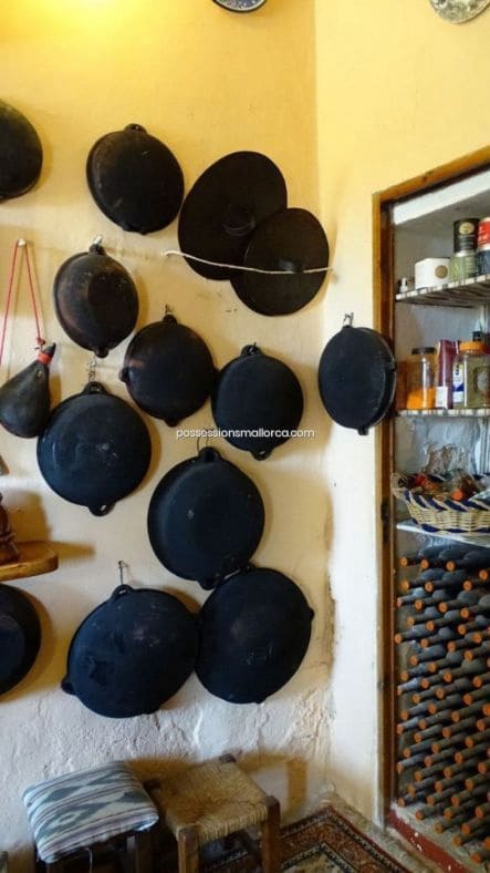 7 bedroom Finca/Country House for sale in Llucmajor with garage - € 3,940,000 (Ref: 9679557)