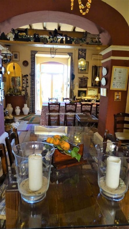 7 bedroom Finca/Country House for sale in Llucmajor with garage - € 3,940,000 (Ref: 9679557)