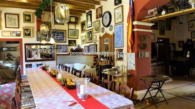 7 chambre Finca/Maison de Campagne à vendre à Llucmajor avec garage - 3 940 000 € (Ref: 9679557)