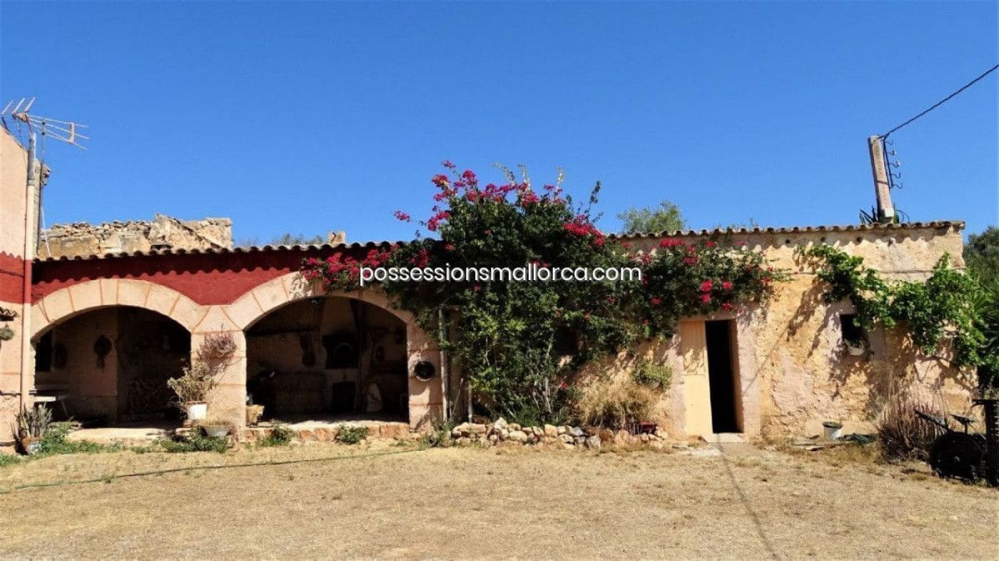 7 bedroom Finca/Country House for sale in Llucmajor with garage - € 3,940,000 (Ref: 9679557)