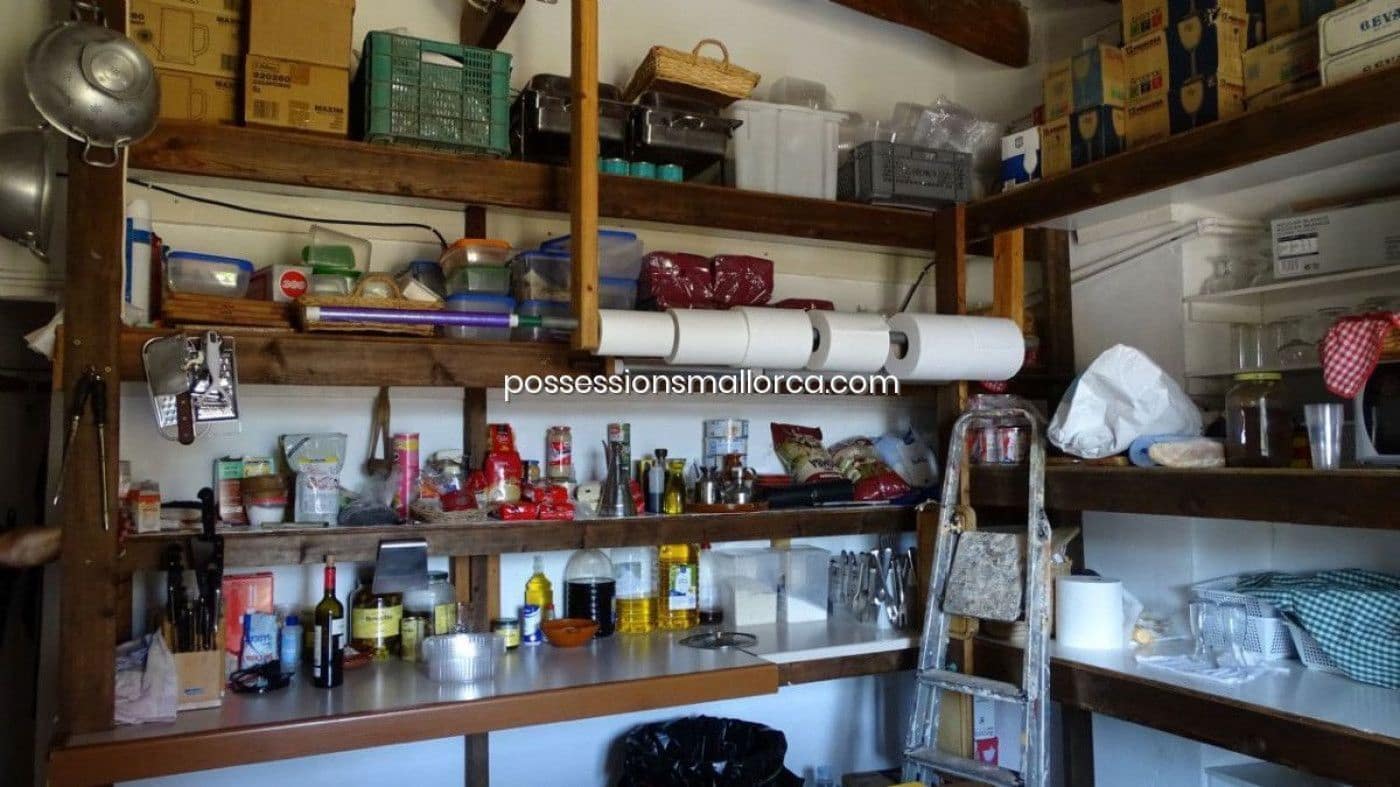 7 bedroom Finca/Country House for sale in Llucmajor with garage - € 3,940,000 (Ref: 9679557)