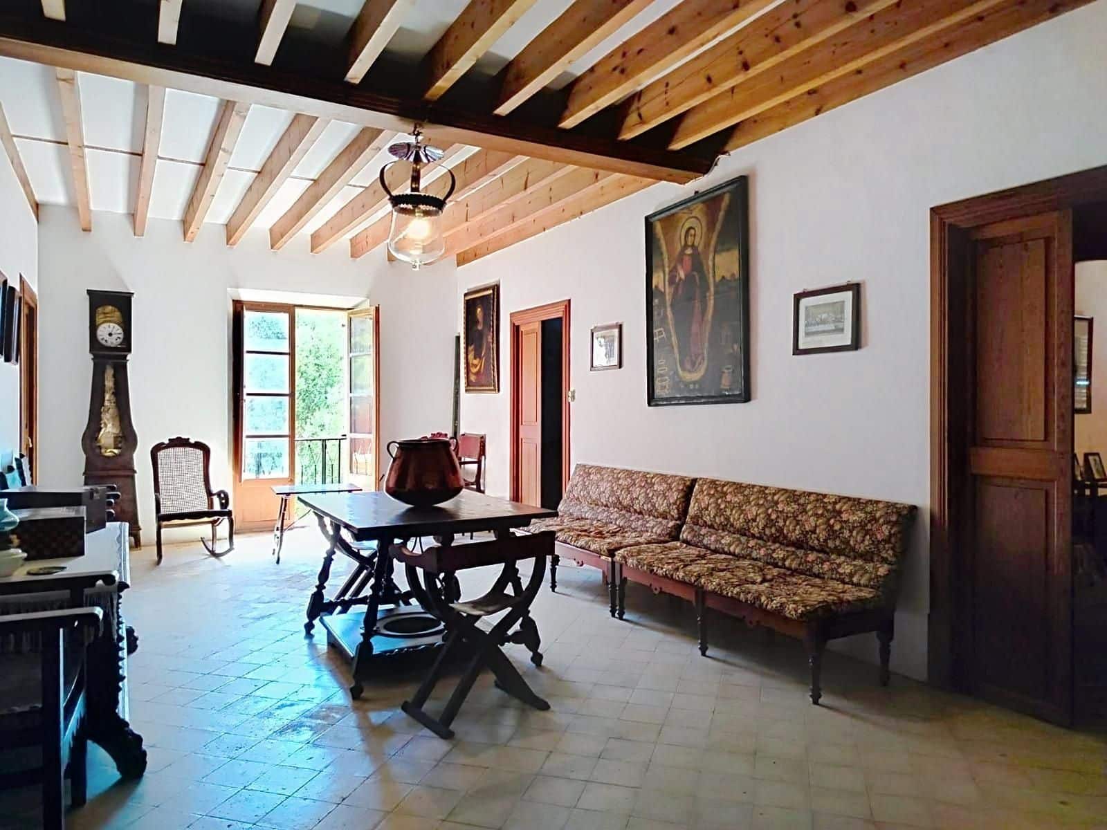 12 soveværelse Finca/Landehus til salg i Algaida med garage - € 5.000.000 (Ref: 9679560)