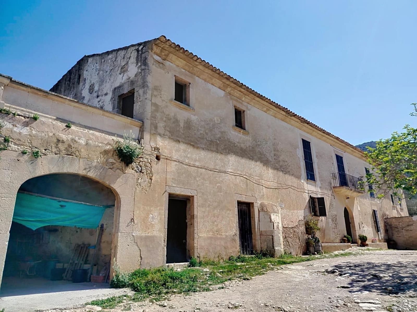 12 soveværelse Finca/Landehus til salg i Algaida med garage - € 5.000.000 (Ref: 9679560)