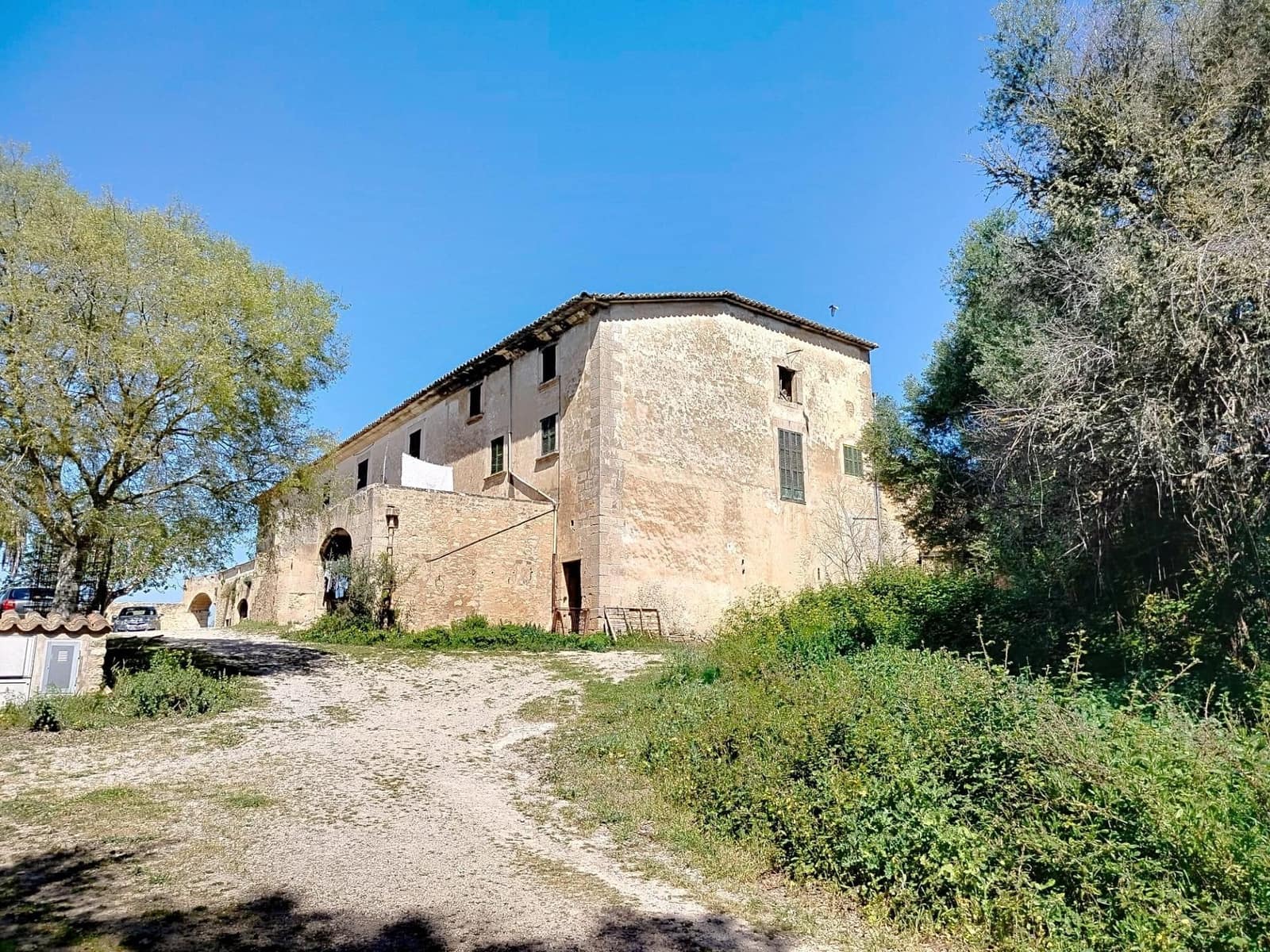 12 soveværelse Finca/Landehus til salg i Algaida med garage - € 5.000.000 (Ref: 9679560)