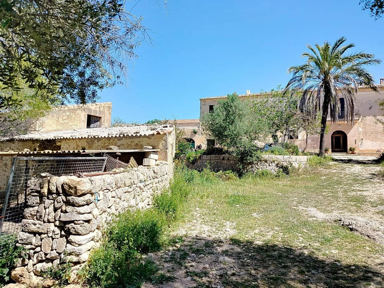 12 soveværelse Finca/Landehus til salg i Algaida med garage - € 5.000.000 (Ref: 9679560)