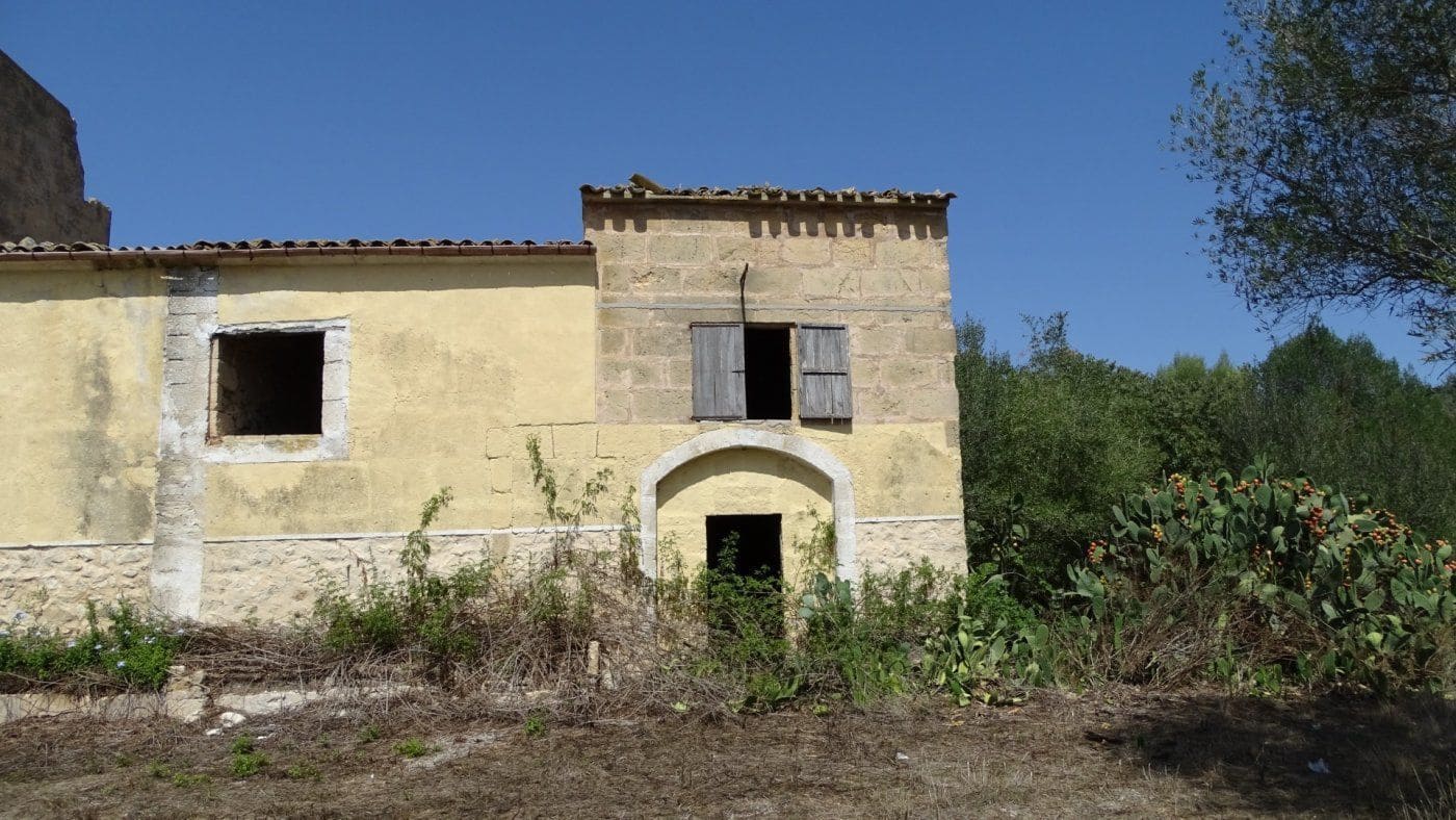 Finca/Casa Rural de 5 habitaciones en Petra en venta con garaje - 1.900.000 € (Ref: 9679561)