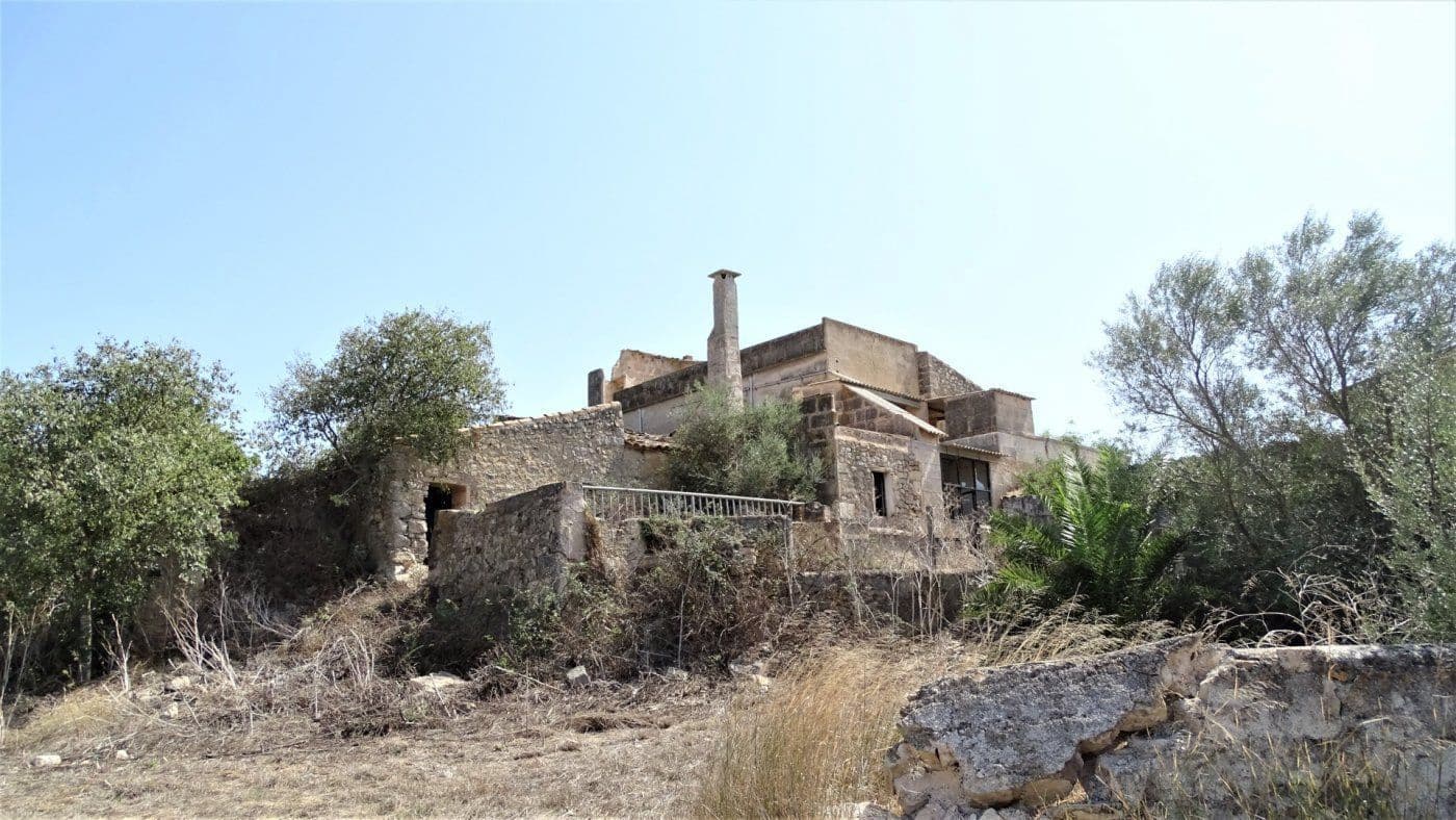 Finca/Casa Rural de 5 habitaciones en Petra en venta con garaje - 1.900.000 € (Ref: 9679561)