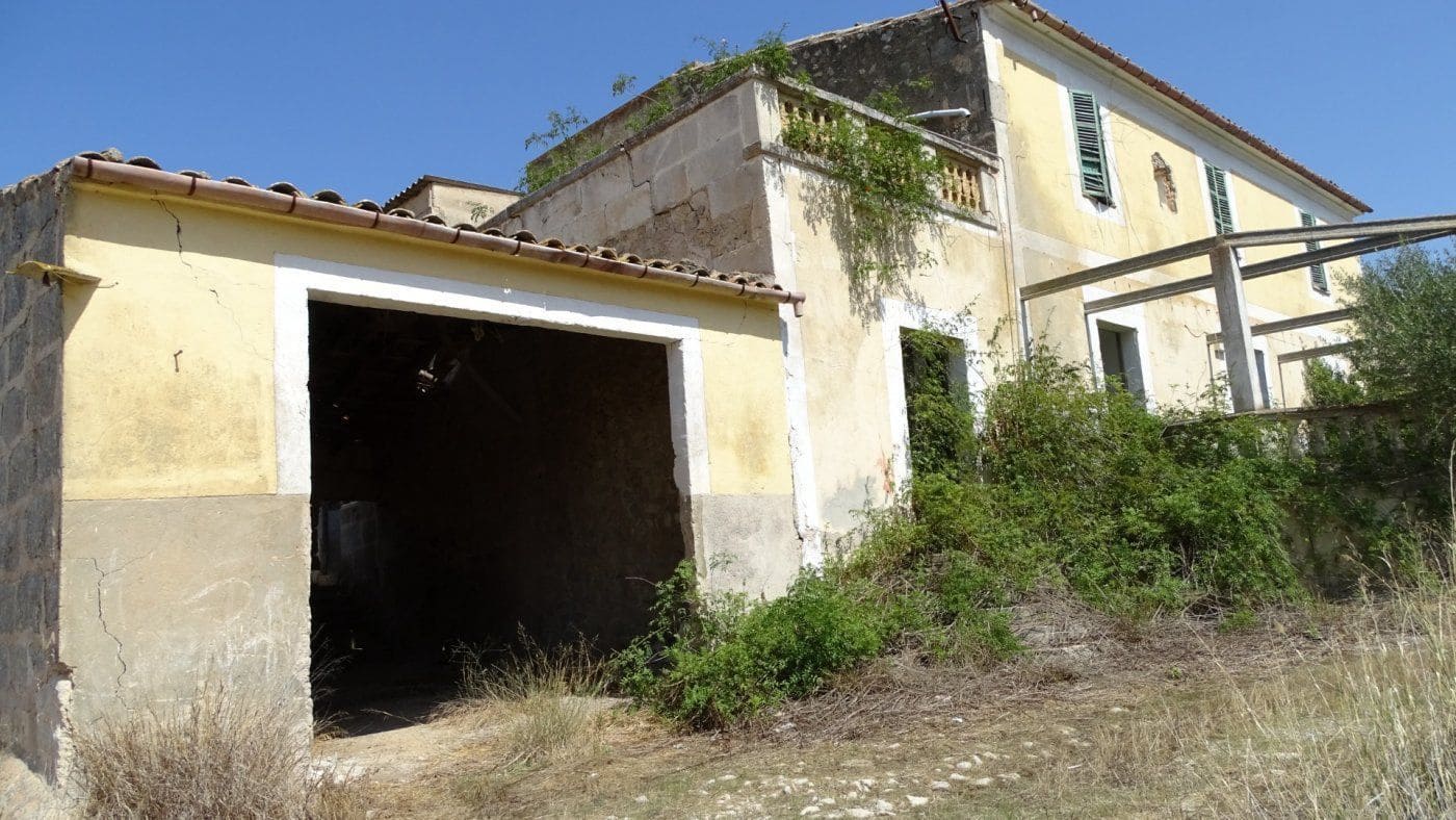 Finca/Casa Rural de 5 habitaciones en Petra en venta con garaje - 1.900.000 € (Ref: 9679561)