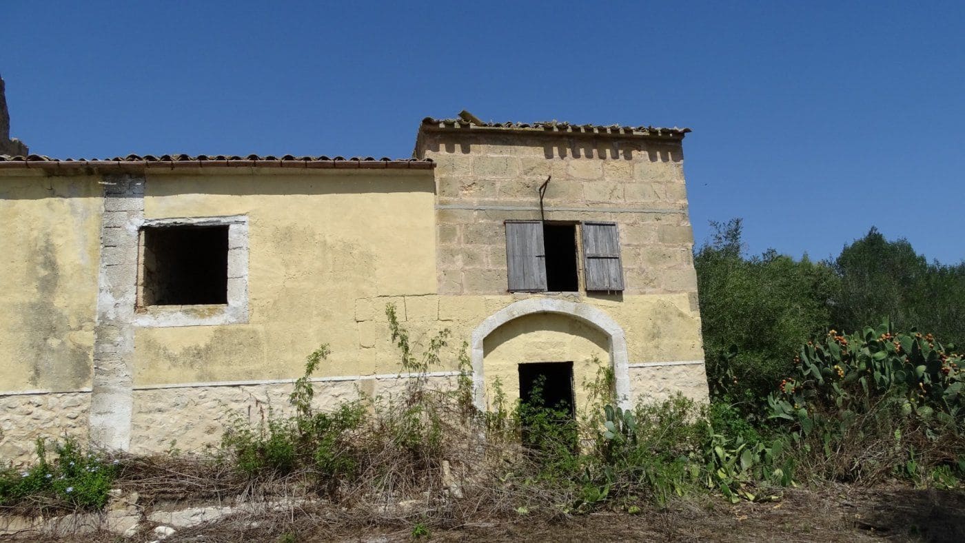Finca/Casa Rural de 5 habitaciones en Petra en venta con garaje - 1.900.000 € (Ref: 9679561)