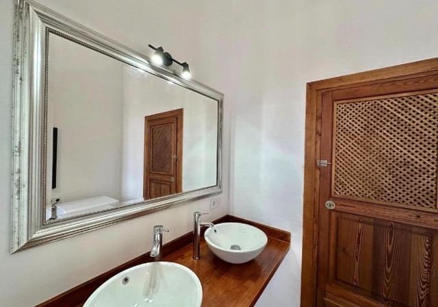 Villa/Maison de 5 chambres à louer à Sant Jordi, Palma de Mallorca avec piscine garage - 3 900 € (Ref: 9765220)