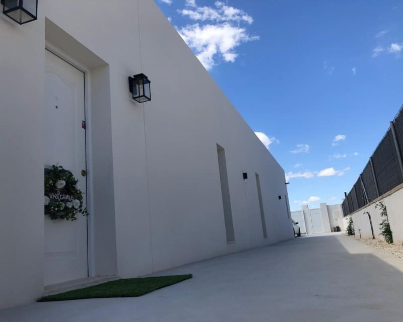 3 Zimmer Villa zu verkaufen in Pinoso mit Pool Garage - 341.500 € (Ref: 10019909)