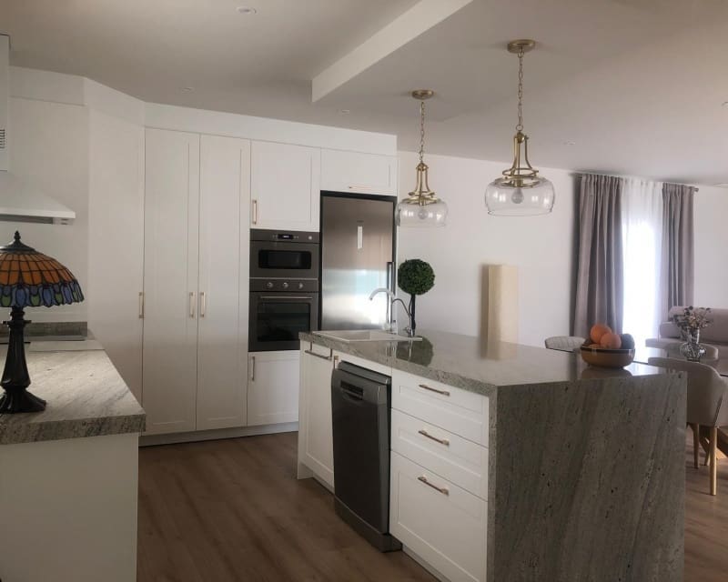 3 Zimmer Villa zu verkaufen in Pinoso mit Pool Garage - 341.500 € (Ref: 10019909)