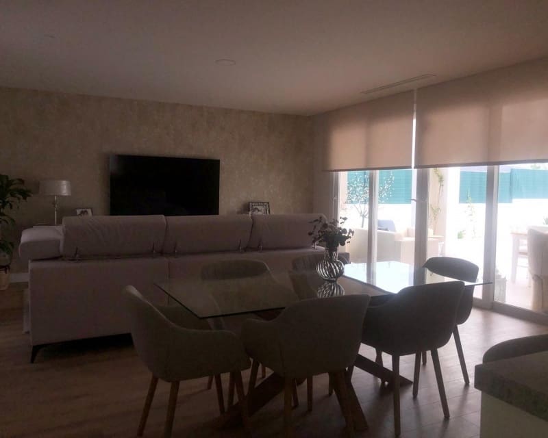3 Zimmer Villa zu verkaufen in Pinoso mit Pool Garage - 341.500 € (Ref: 10019909)