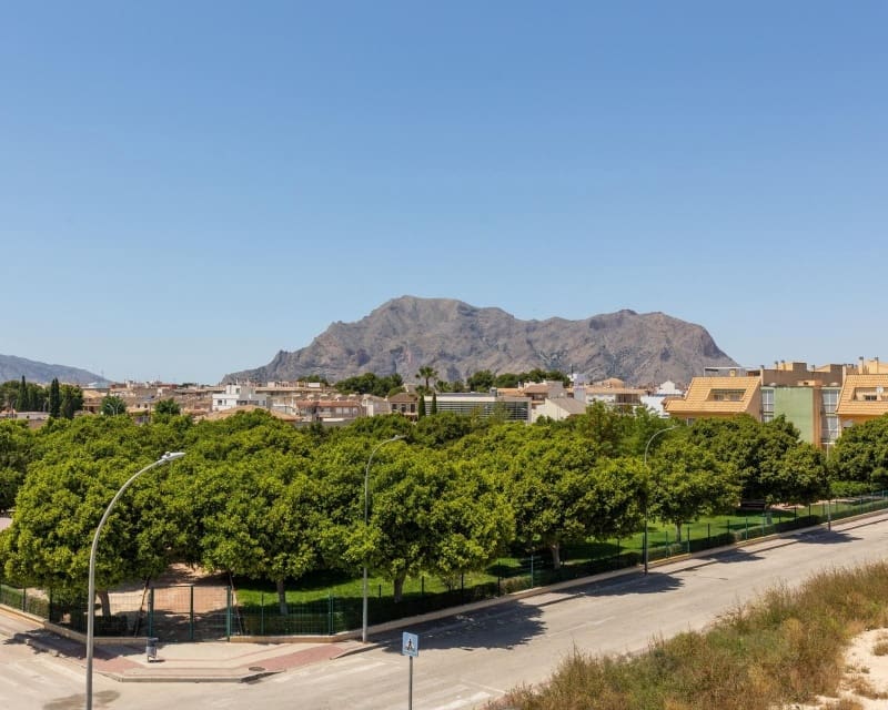 3 Zimmer Villa zu verkaufen in Rafal mit Pool Garage - 295.000 € (Ref: 10023101)