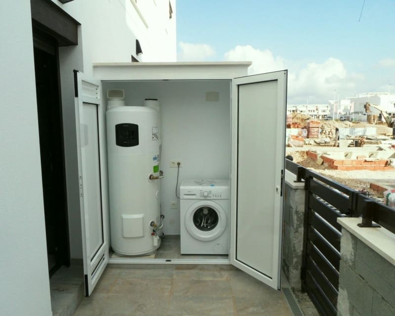 Chalet de 4 habitaciones en Pilar de la Horadada en venta con piscina garaje - 394.900 € (Ref: 10167068)