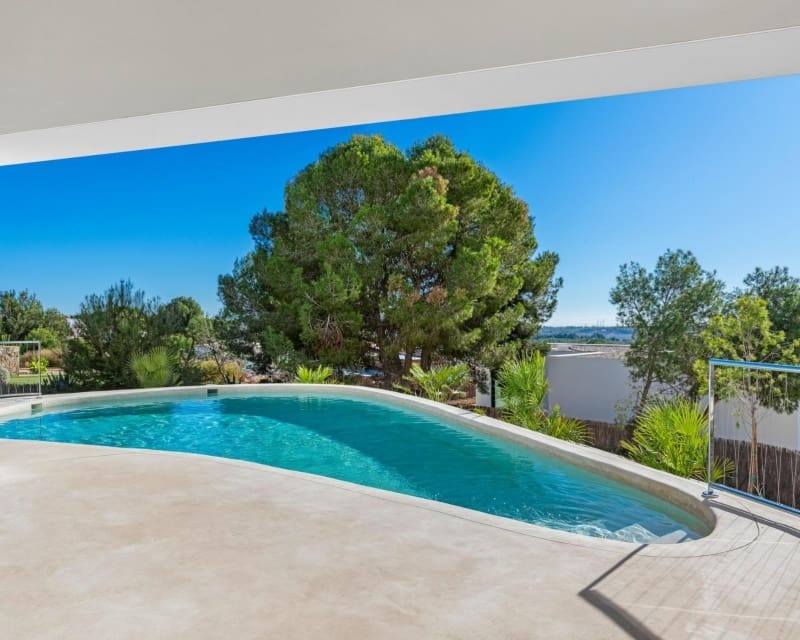 Chalet de 3 habitaciones en Campoamor en venta con piscina garaje - 2.365.000 € (Ref: 10167426)