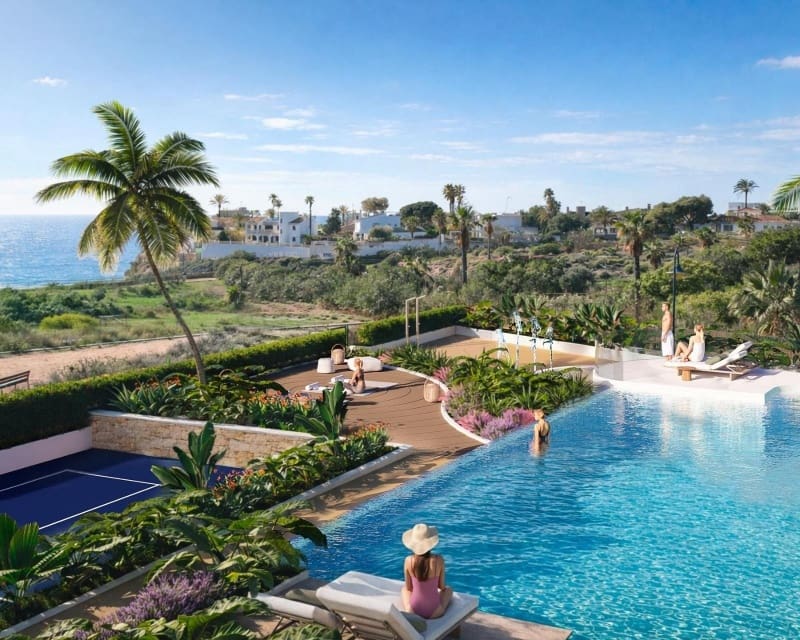3 bedroom Villa for sale in El Campello with pool garage - € 1,185,000 (Ref: 10168928)