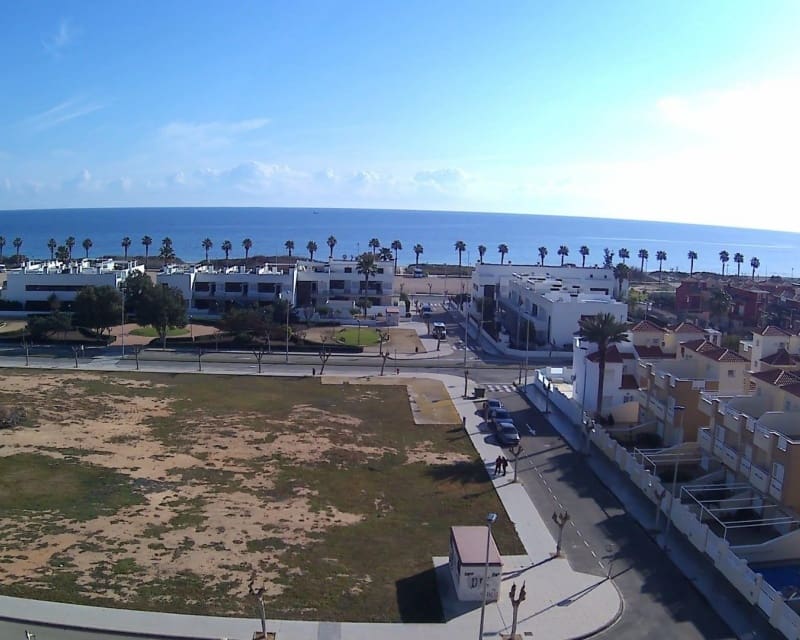 3 bedroom Apartment for sale in Torre de la Horadada with pool garage - € 569,900 (Ref: 10169185)
