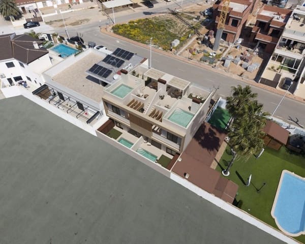 2 sypialnia Bungalow na sprzedaż w San Pedro del Pinatar ciudad, San Pedro del Pinatar z basenem garażem - 299 900 € (Ref: 10169195)