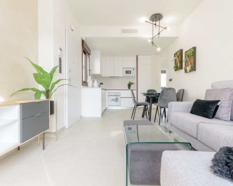 3 slaapkamer Bungalow te koop in Los Balcones met zwembad garage - € 330.000 (Ref: 10169199)