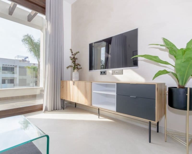 3 slaapkamer Bungalow te koop in Los Balcones met zwembad garage - € 330.000 (Ref: 10169199)