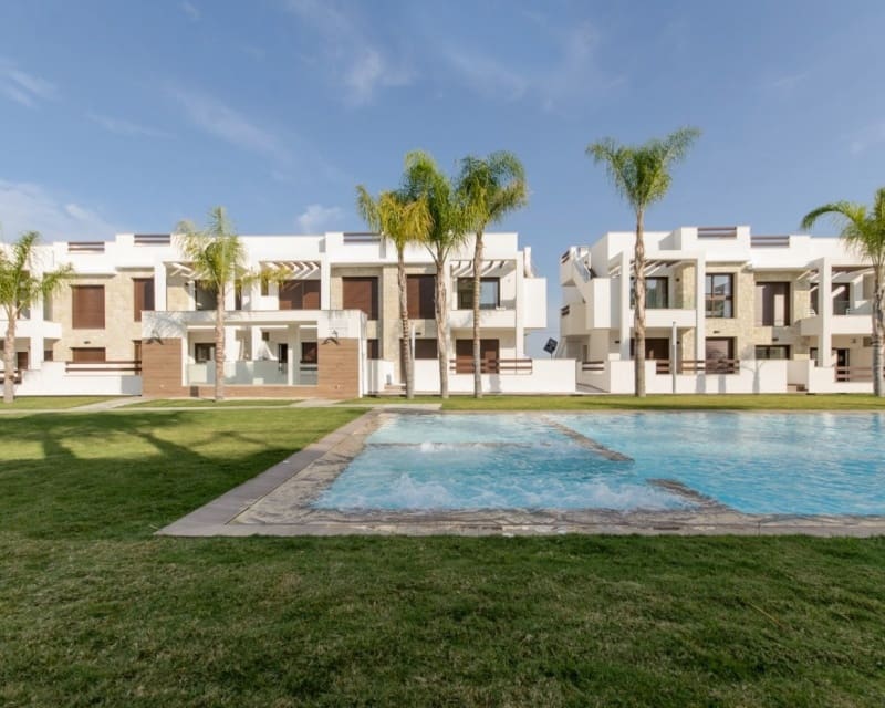 3 slaapkamer Bungalow te koop in Los Balcones met zwembad garage - € 330.000 (Ref: 10169199)
