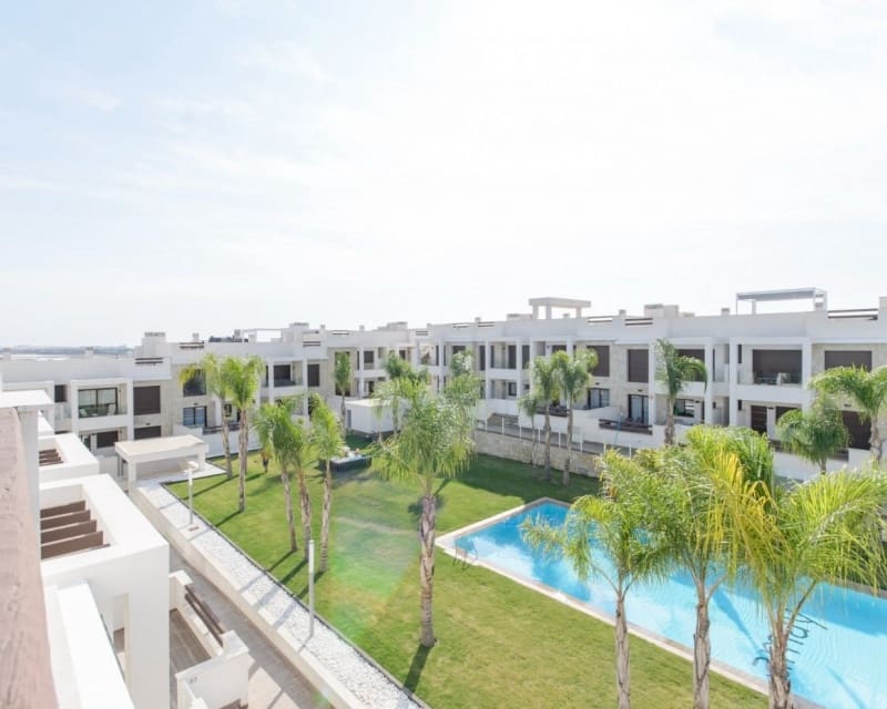 3 slaapkamer Bungalow te koop in Los Balcones met zwembad garage - € 330.000 (Ref: 10169199)