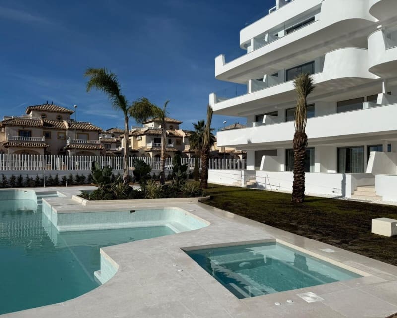 2 bedroom Apartment for sale in Cabo Roig with pool garage - € 369,000 (Ref: 10169205)