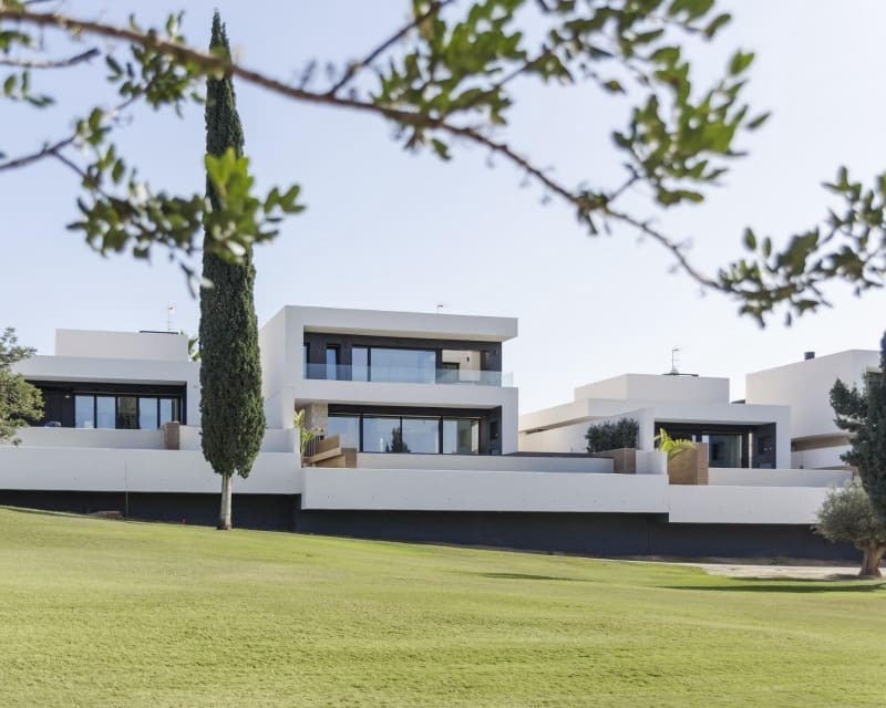 3 sypialnia Willa na sprzedaż w Algorfa z basenem garażem - 1 600 000 € (Ref: 10169206)