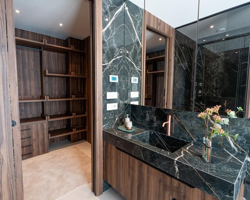 3 sypialnia Willa na sprzedaż w Algorfa z basenem garażem - 1 600 000 € (Ref: 10169206)