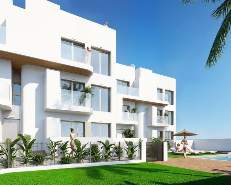 2 slaapkamer Appartement te koop in Los Alcazares met zwembad garage - € 344.900 (Ref: 10169216)
