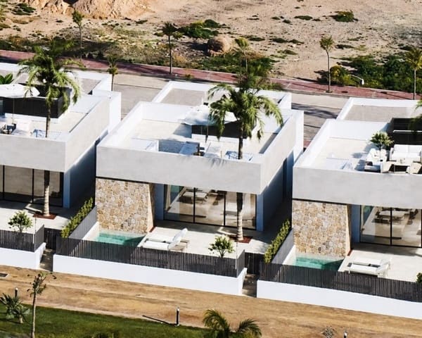 3 bedroom Villa for sale in Torre-Pacheco with pool garage - € 695,000 (Ref: 10169217)