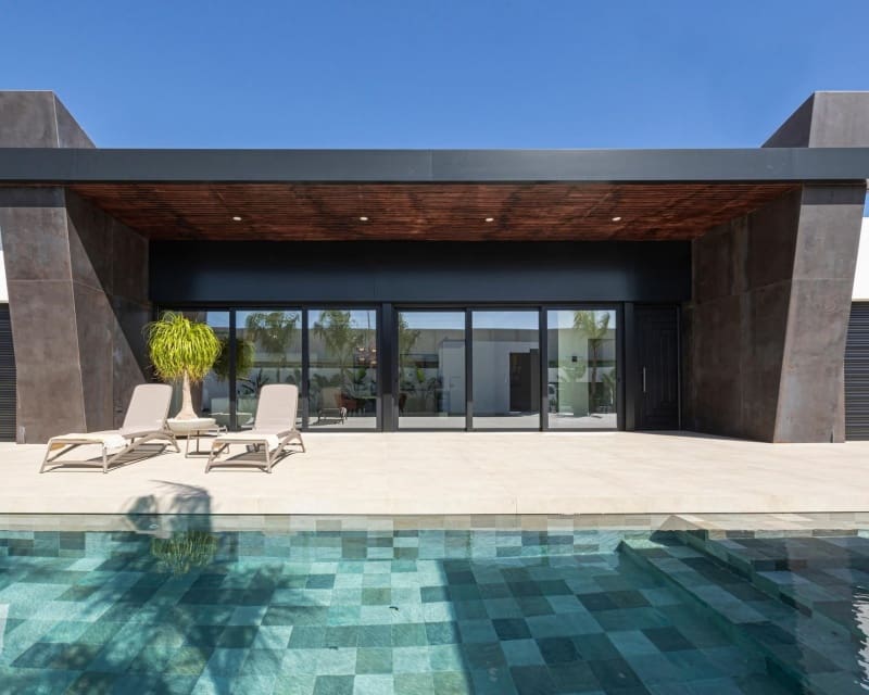 3 soveværelse Villa til salg i Ciudad Quesada med swimmingpool - € 1.099.000 (Ref: 10169221)