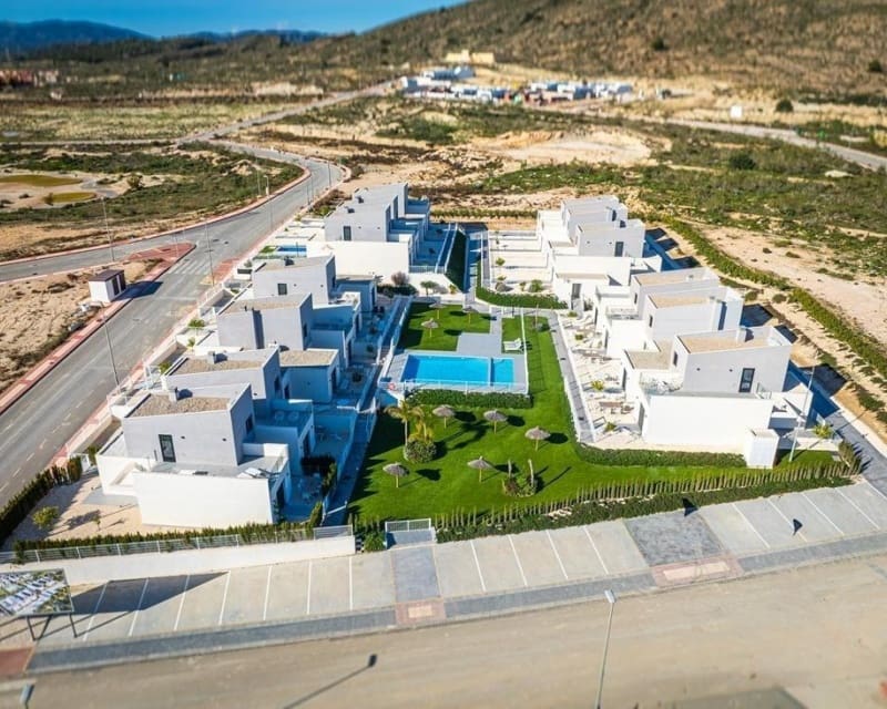3 slaapkamer Villa te koop in Banos y Mendigo met zwembad - € 320.500 (Ref: 10169241)