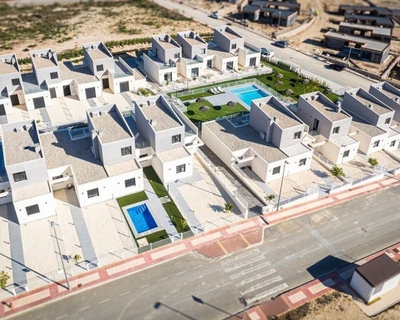 3 slaapkamer Villa te koop in Banos y Mendigo met zwembad - € 320.500 (Ref: 10169241)