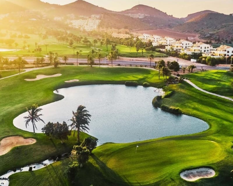 3 soveværelse Byhus til salg i La Manga del Mar Menor med swimmingpool - € 270.631 (Ref: 8074097)