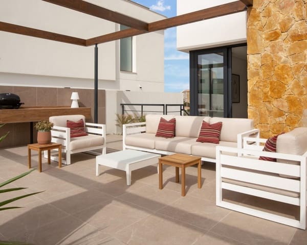 4 Zimmer Villa zu verkaufen in Campoamor, Orihuela mit Pool - 1.160.000 € (Ref: 8124723)