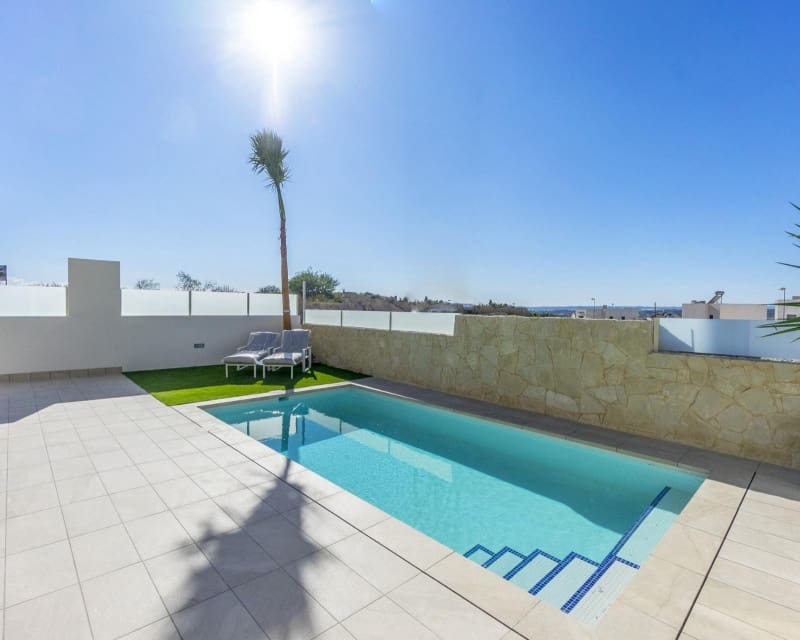 3 camera da letto Villa in vendita in Ciudad Quesada con piscina - 649.000 € (Rif: 8124732)