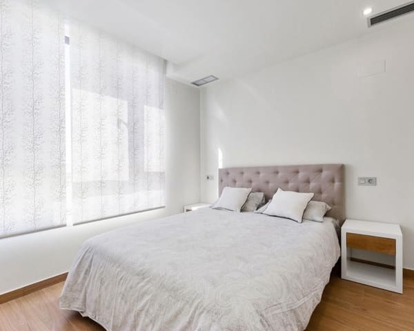 3 camera da letto Villa in vendita in Ciudad Quesada, Rojales con piscina - 649.000 € (Rif: 8124732)