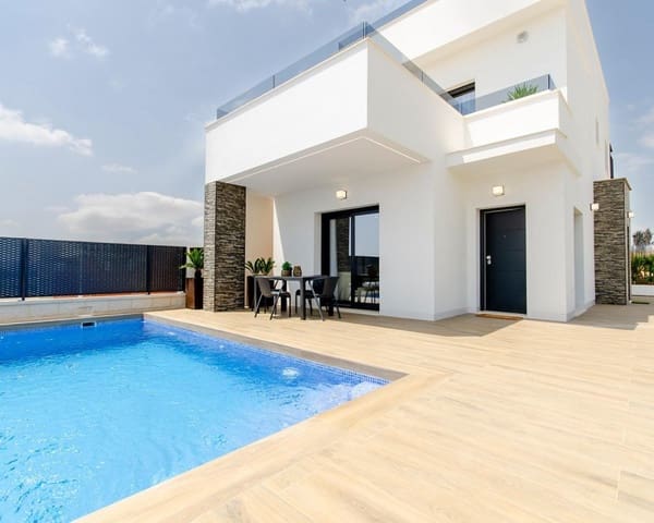 3 soveværelse Villa til salg i San Miguel de Salinas med swimmingpool - € 375.000 (Ref: 8124733)