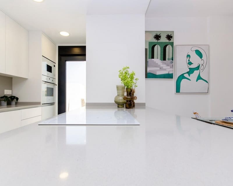 3 soveværelse Villa til salg i San Miguel de Salinas med swimmingpool - € 415.000 (Ref: 8124733)