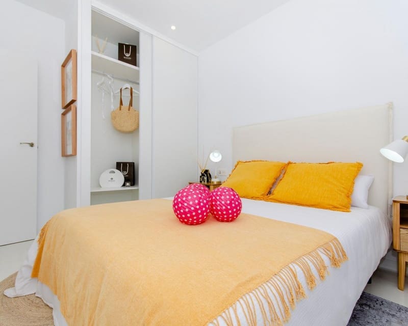 3 soveværelse Villa til salg i San Miguel de Salinas med swimmingpool - € 415.000 (Ref: 8124733)