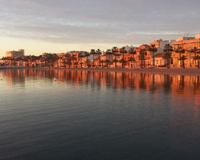 4 makuuhuone Huvila myytävänä paikassa Los Alcazares mukana uima-altaan - 390 000 € (Ref: 8383830)